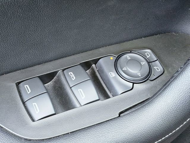 Used 2025 Chevrolet Blazer LT image 21