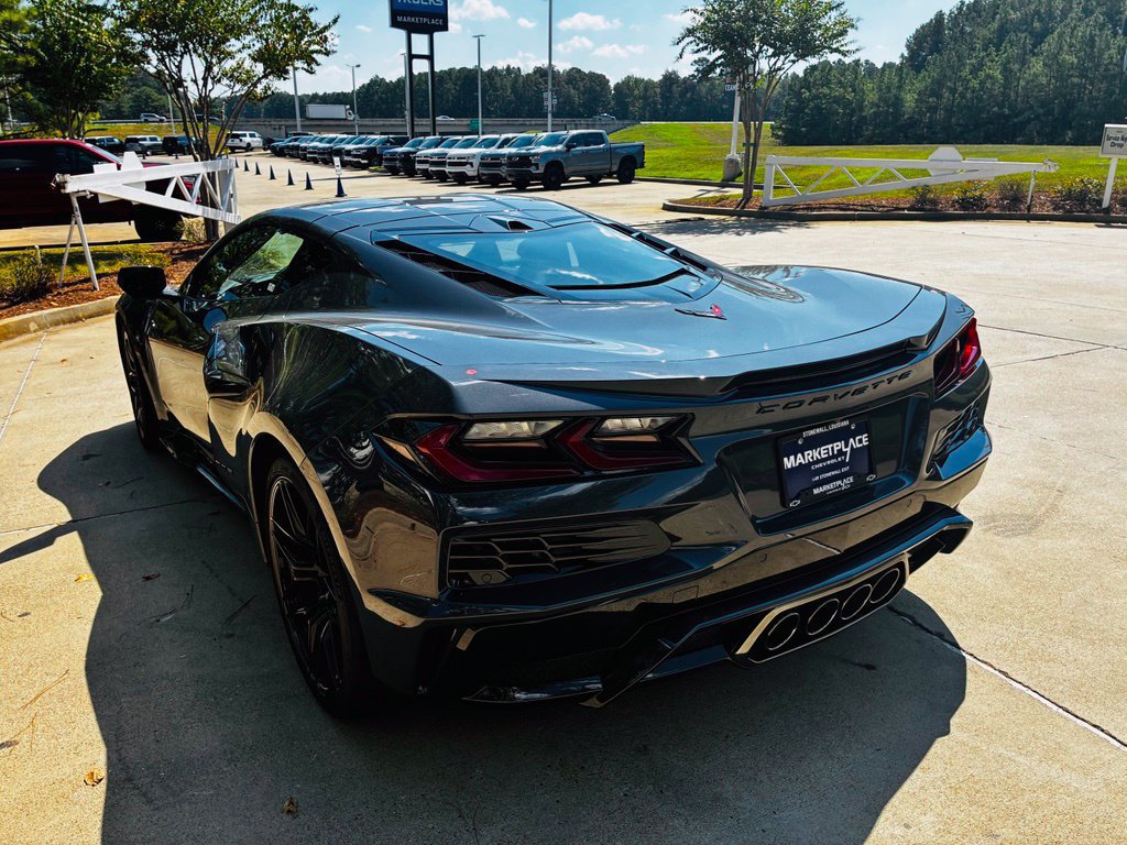 New 2027 Chevrolet Corvette Z06 w/ Battery Protection Package RWD image 11