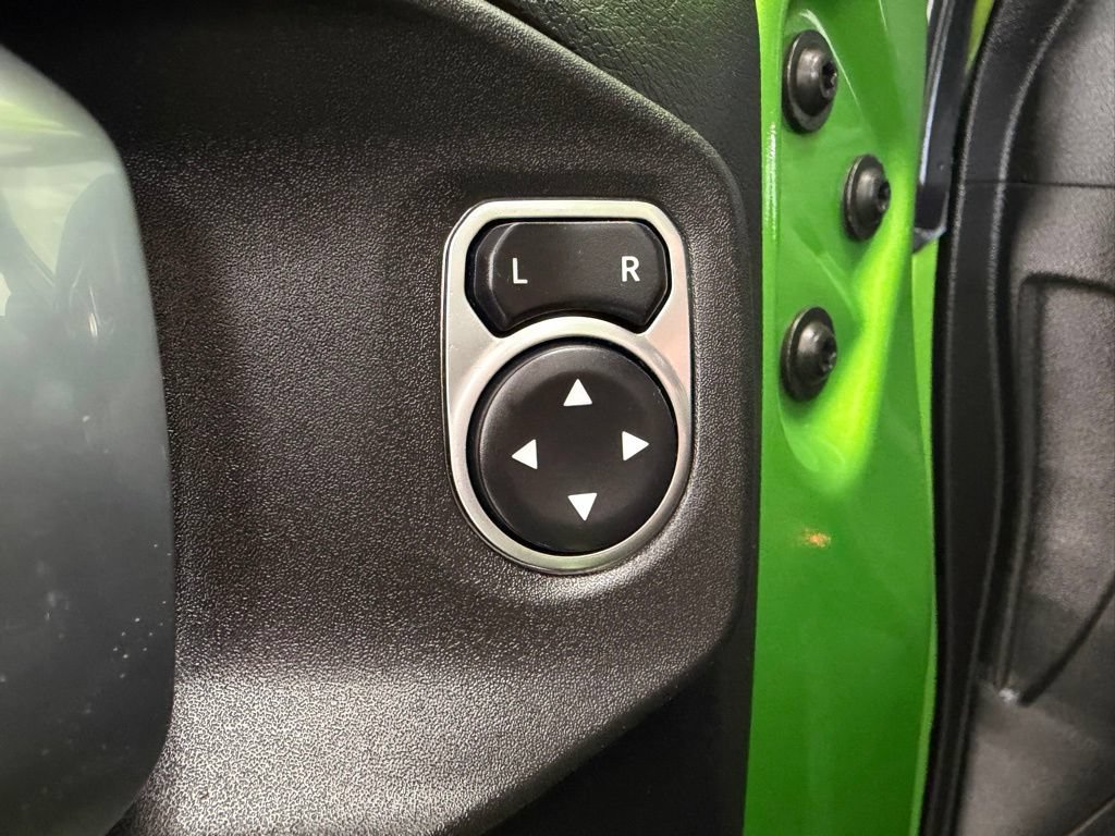 Used 2018 Jeep Wrangler Unlimited Sport S AWD/4WD image 42