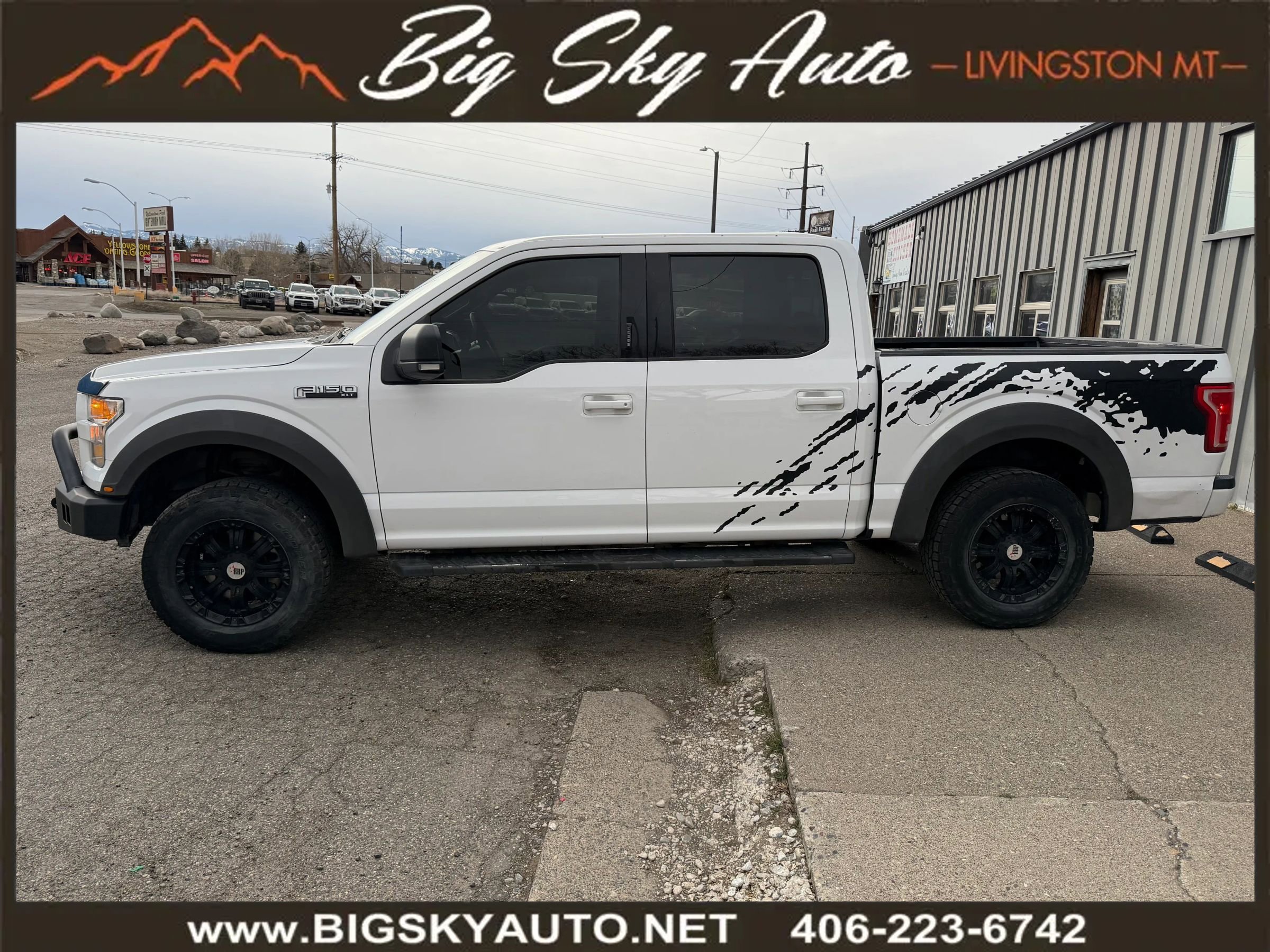 Used 2017 Ford F150 XLT w/ Equipment Group 301A Mid image 4