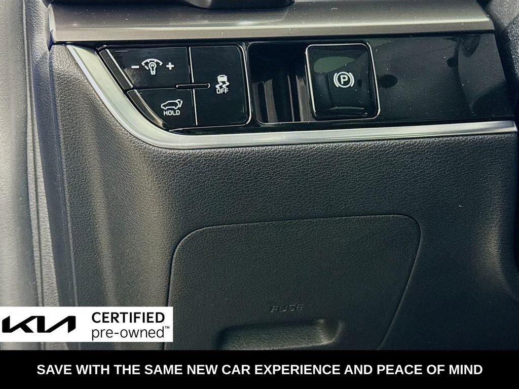 Certified 2025 Kia Sportage EX w/ Premium Package image 12