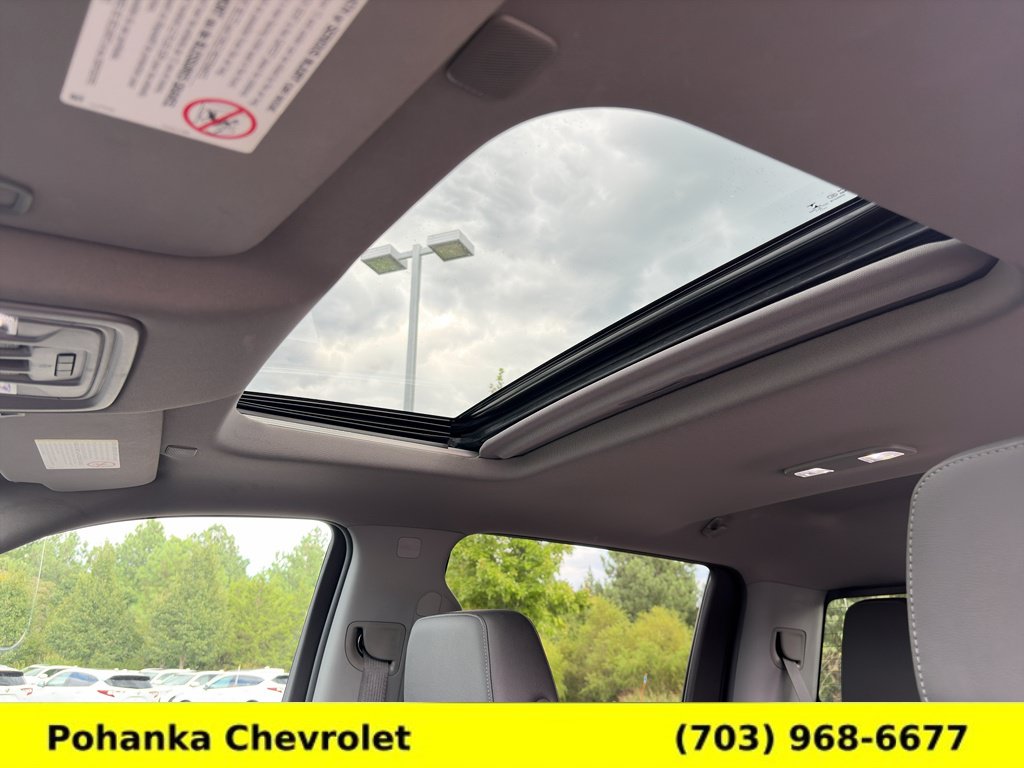 Used 2021 Chevrolet Silverado 2500 LTZ w/ LTZ Plus Package AWD/4WD image 19