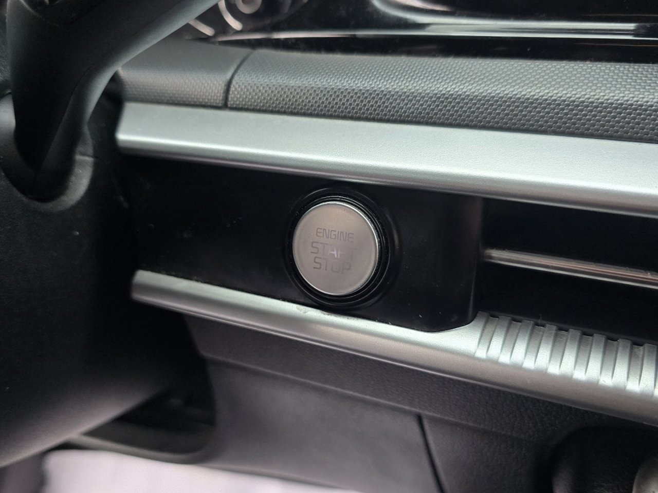 Used 2022 Kia K5 LXS image 22