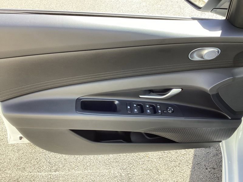 New 2026 Hyundai Elantra Hybrid FWD image 21