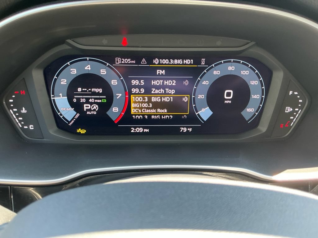 Used 2025 Audi Q3 2.0T Premium AWD/4WD image 29