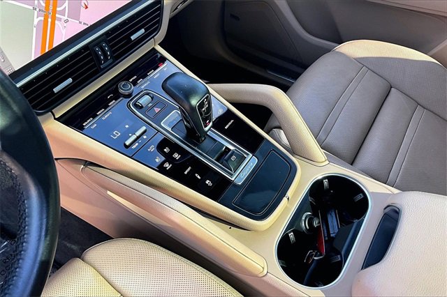 Used 2021 Porsche Cayenne S image 14