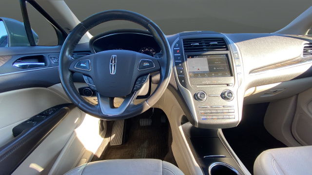 Used 2017 Lincoln MKC Reserve AWD/4WD image 11