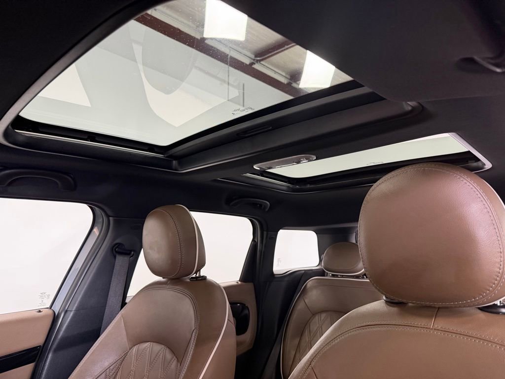 Used 2019 MINI Cooper Countryman S w/ Signature Upholstery Package image 27