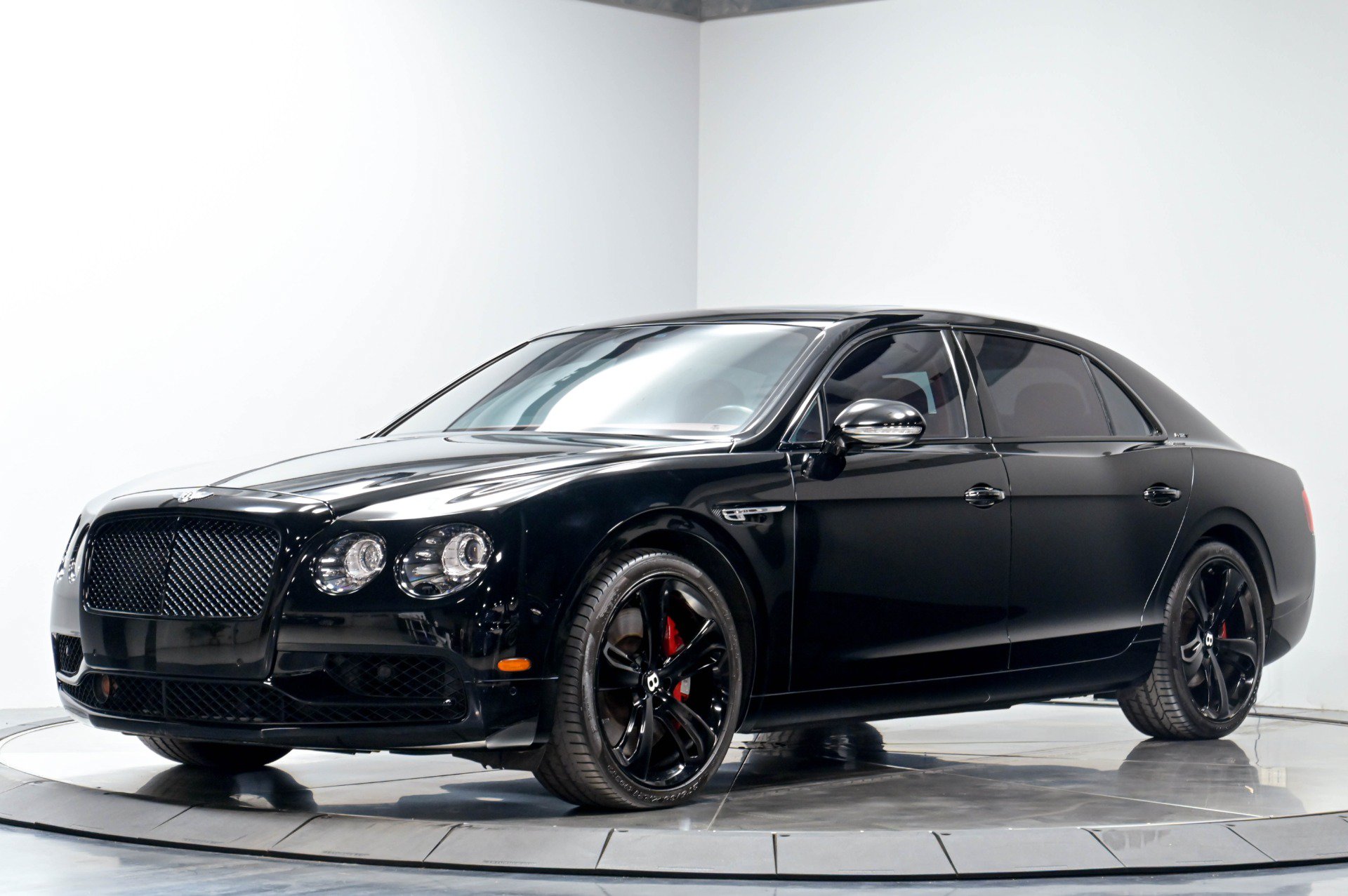 Used 2017 Bentley Flying Spur S W12 AWD/4WD image 2