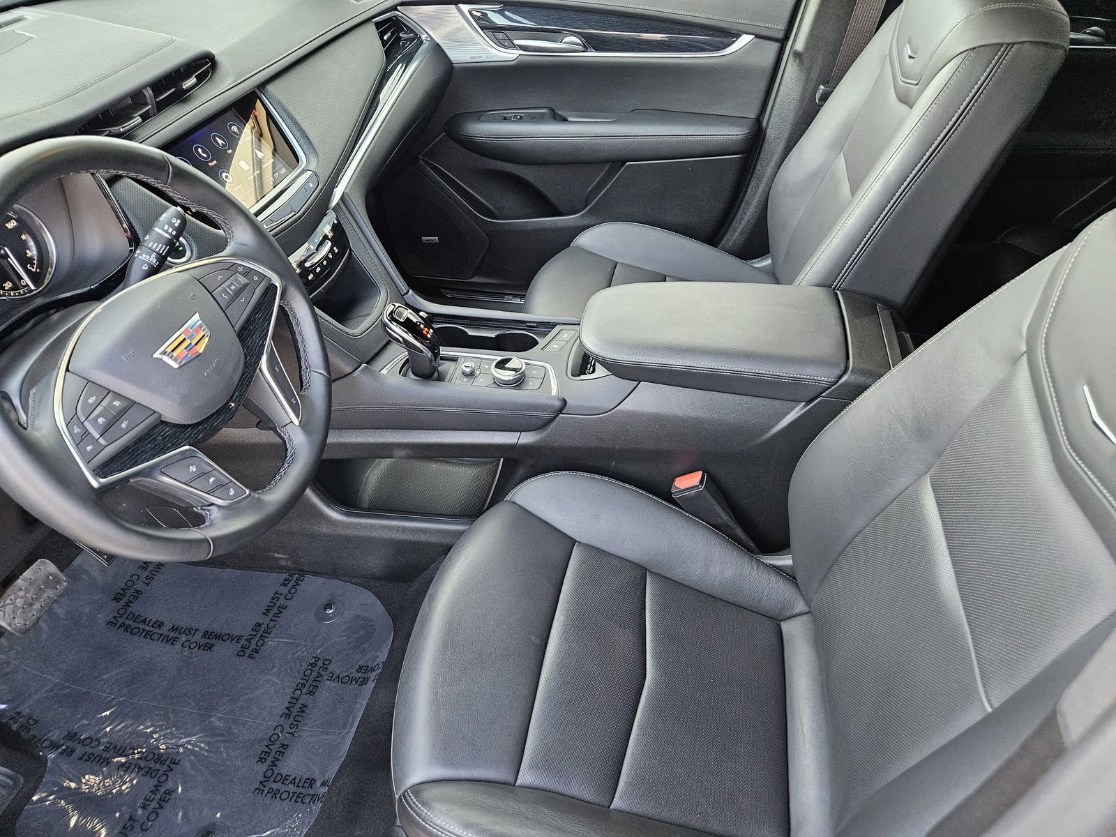 Used 2025 Cadillac XT5 Premium Luxury image 17