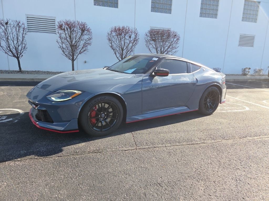 Used 2024 Nissan Z NISMO w/ Floor Mat Package image 2