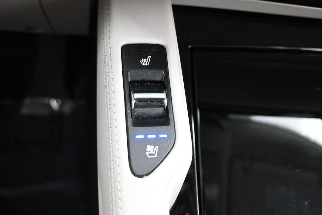 Used 2022 Kia Telluride EX w/ EX Premium Package AWD/4WD image 25