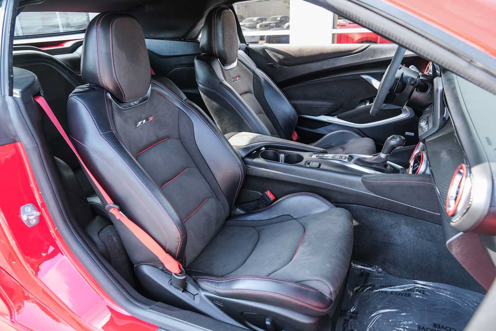 Used 2019 Chevrolet Camaro ZL1 RWD image 32