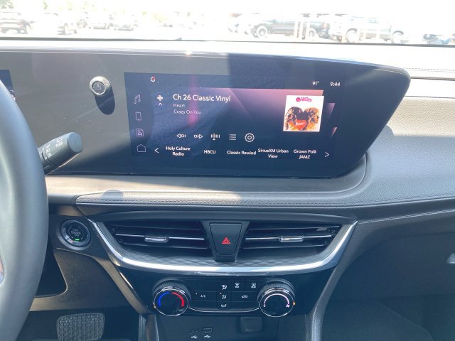 Used 2025 Buick Encore GX Sport Touring FWD image 13