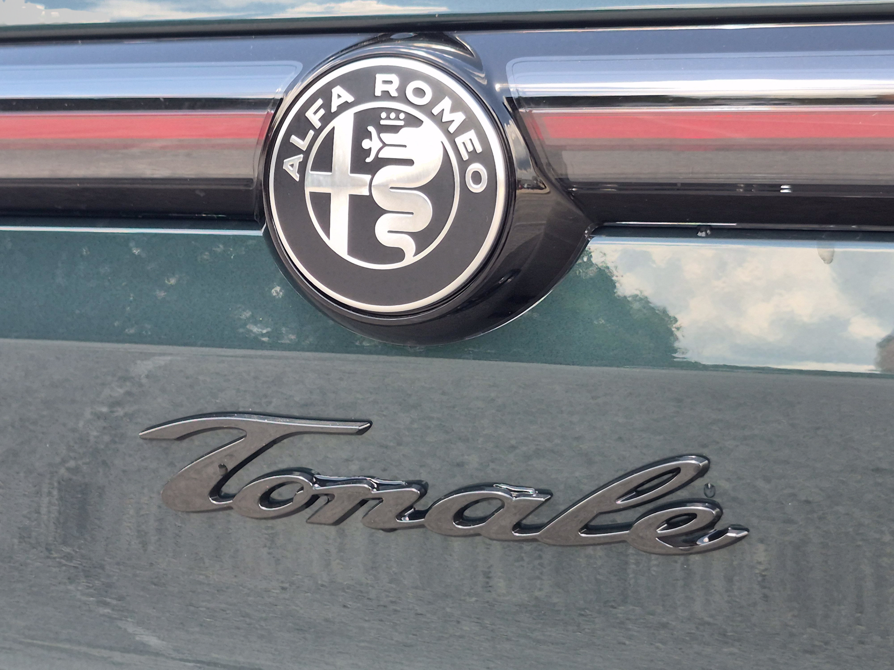 New 2026 Alfa Romeo Tonale w/ Active Assist Package AWD/4WD image 56