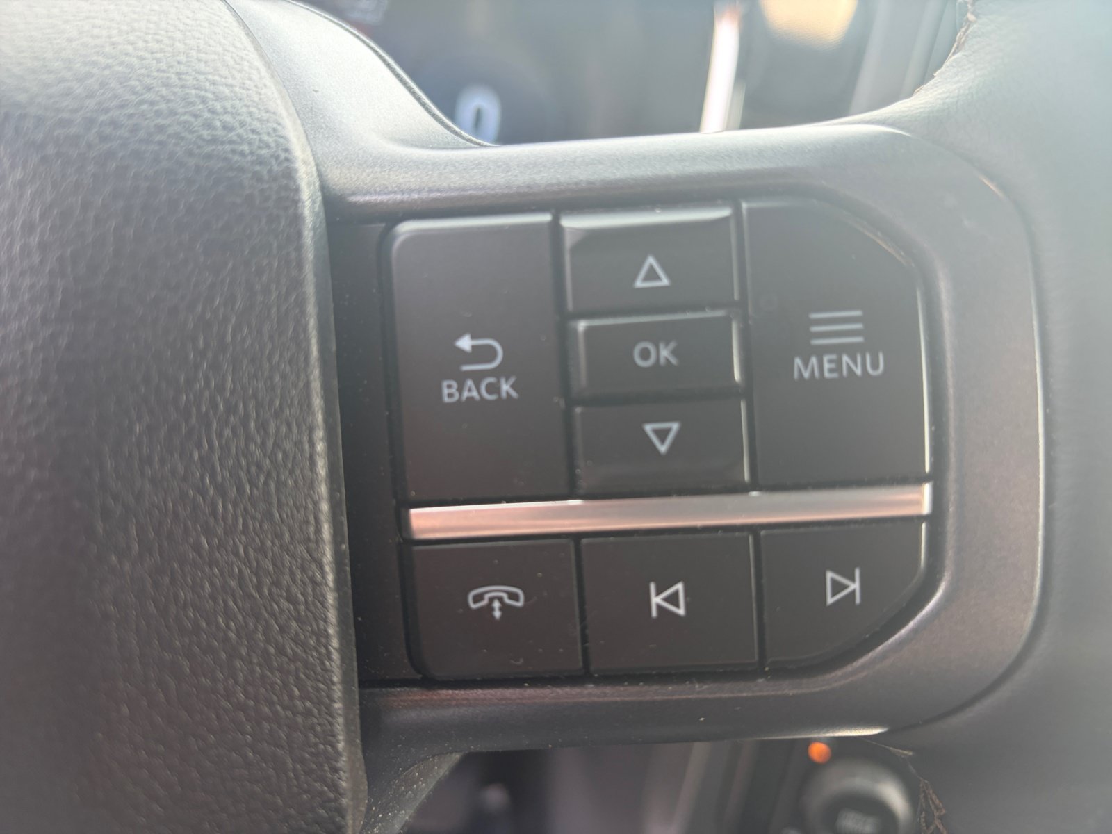 Used 2025 Ford F150 Lariat AWD/4WD image 21