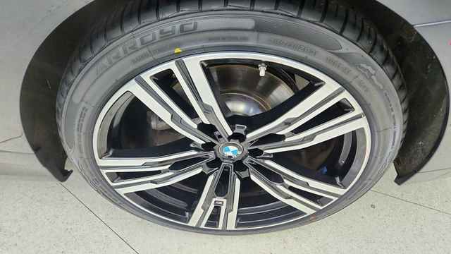 Used 2023 BMW 740i w/ Parking Assistance Package image 58