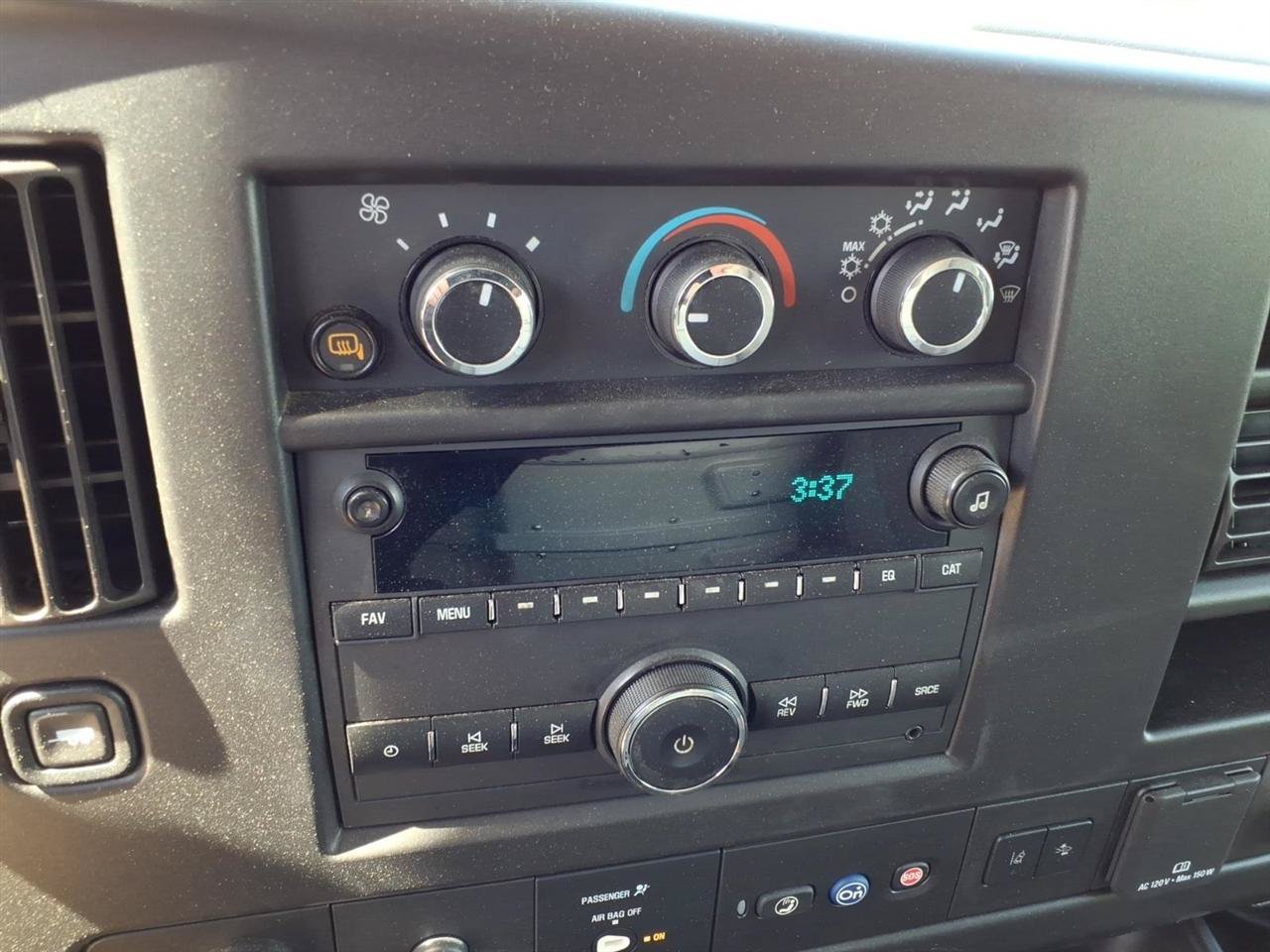 Used 2022 Chevrolet Express 2500 w/ Driver Convenience Package RWD image 25
