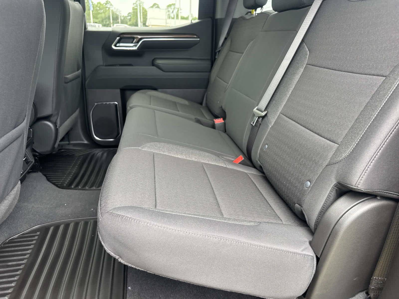 New 2026 Chevrolet Silverado 1500 LT RWD image 8