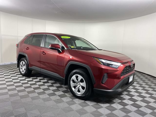 Used 2023 Toyota RAV4 LE AWD/4WD image 1