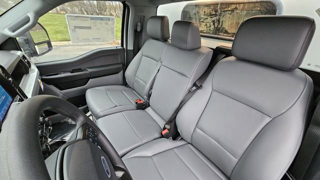 New 2025 Ford F550 4x4 Regular Cab Super Duty image 12