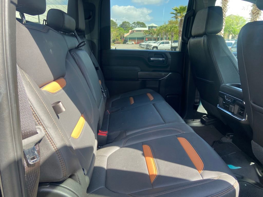 Used 2023 GMC Sierra 2500 AT4 image 18
