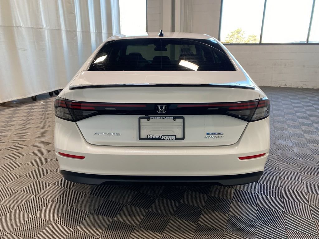 Used 2023 Honda Accord Sport image 8