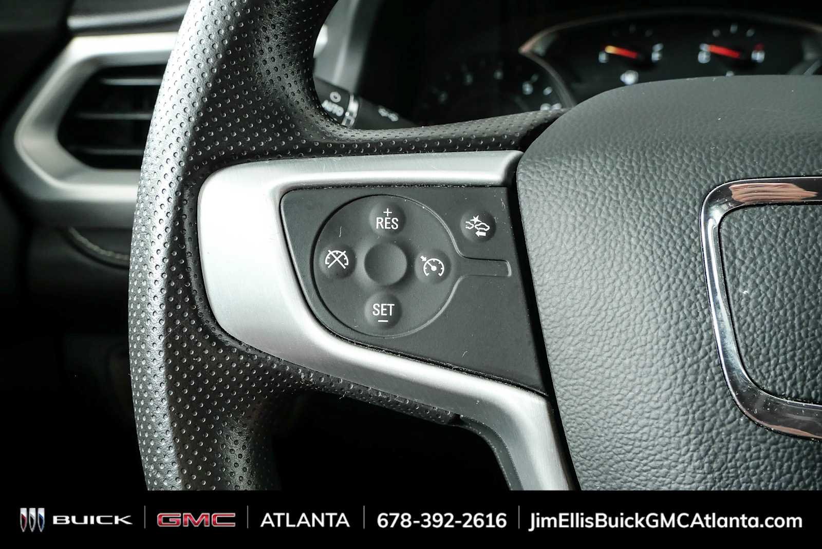 Used 2023 GMC Acadia SLE FWD image 10