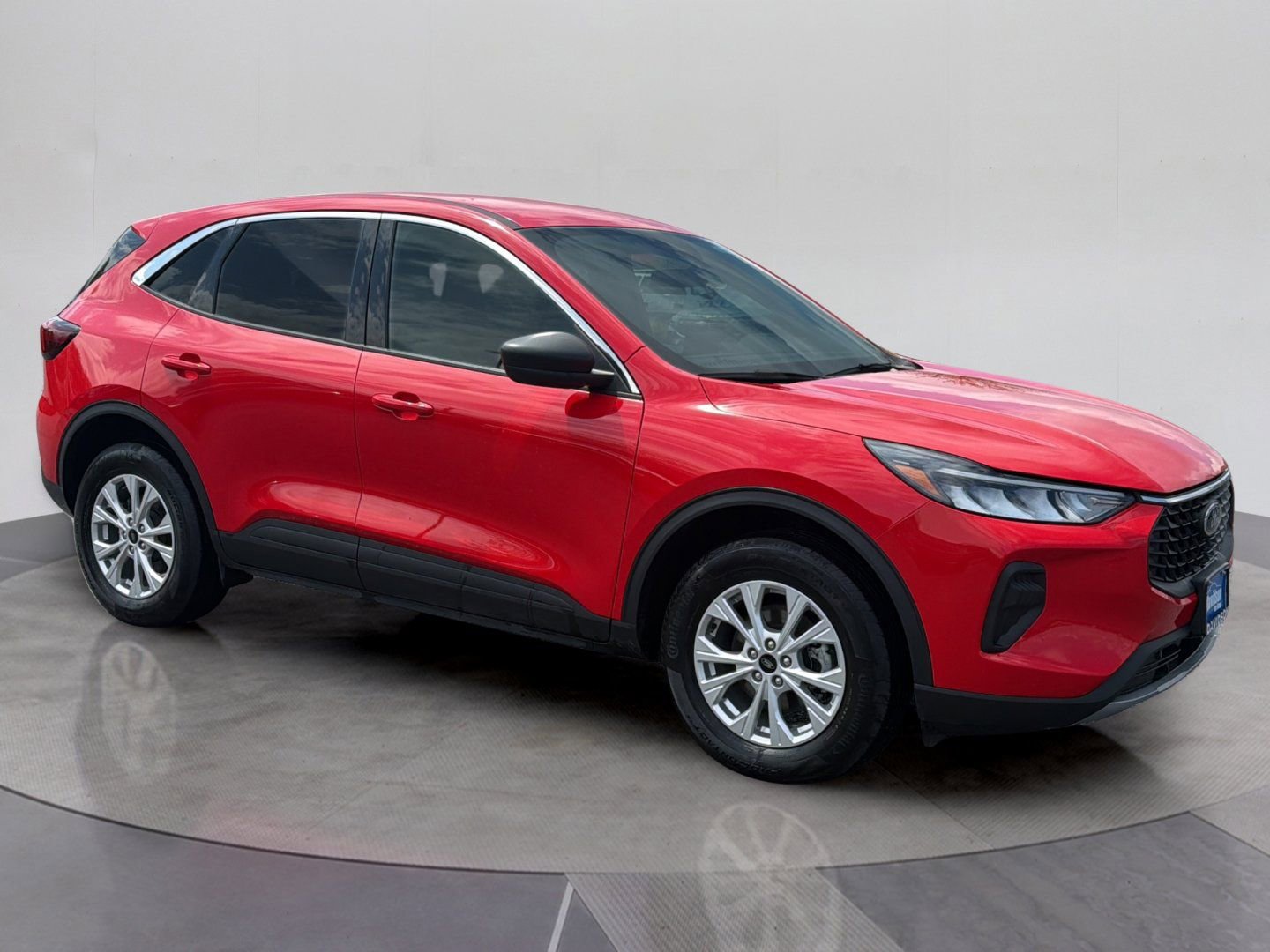 Used 2024 Ford Escape Active AWD/4WD image 9