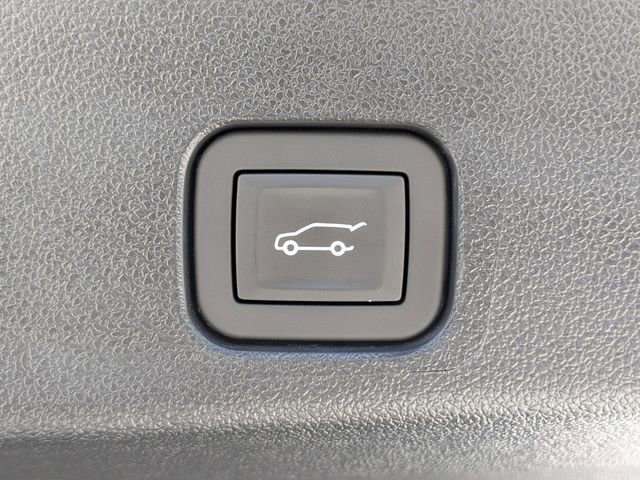 Used 2025 Buick Enclave Sport Touring w/ Power Package image 12