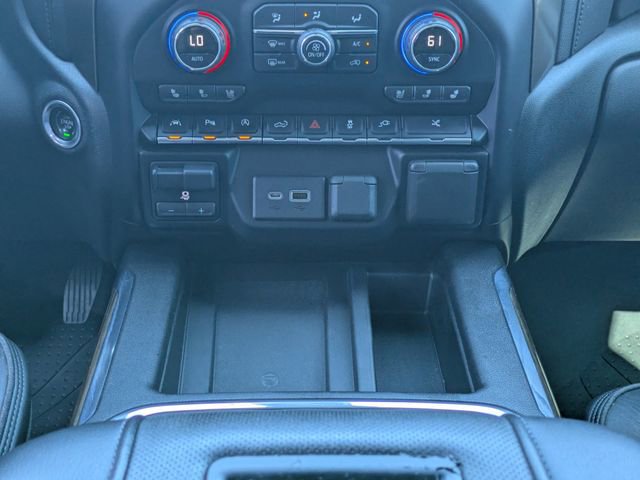 Used 2019 Chevrolet Silverado 1500 High Country w/ High Country Premium Package AWD/4WD image 20