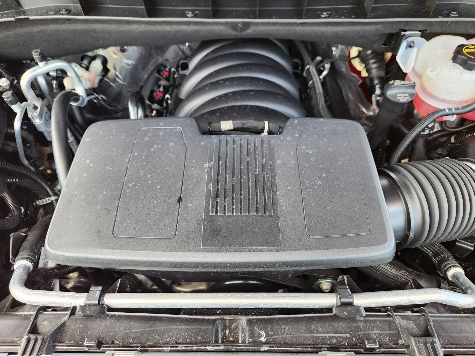 Used 2025 Cadillac Escalade Sport AWD/4WD image 31
