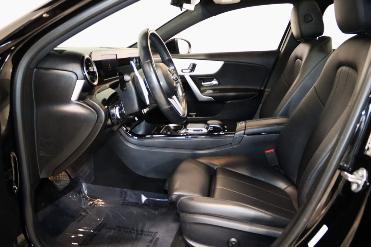 Used 2019 Mercedes-Benz A 220 image 32