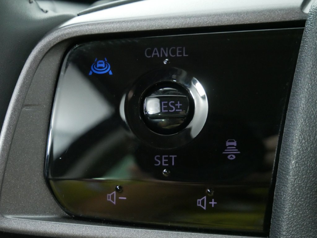 Used 2025 Nissan Murano SL AWD/4WD image 25