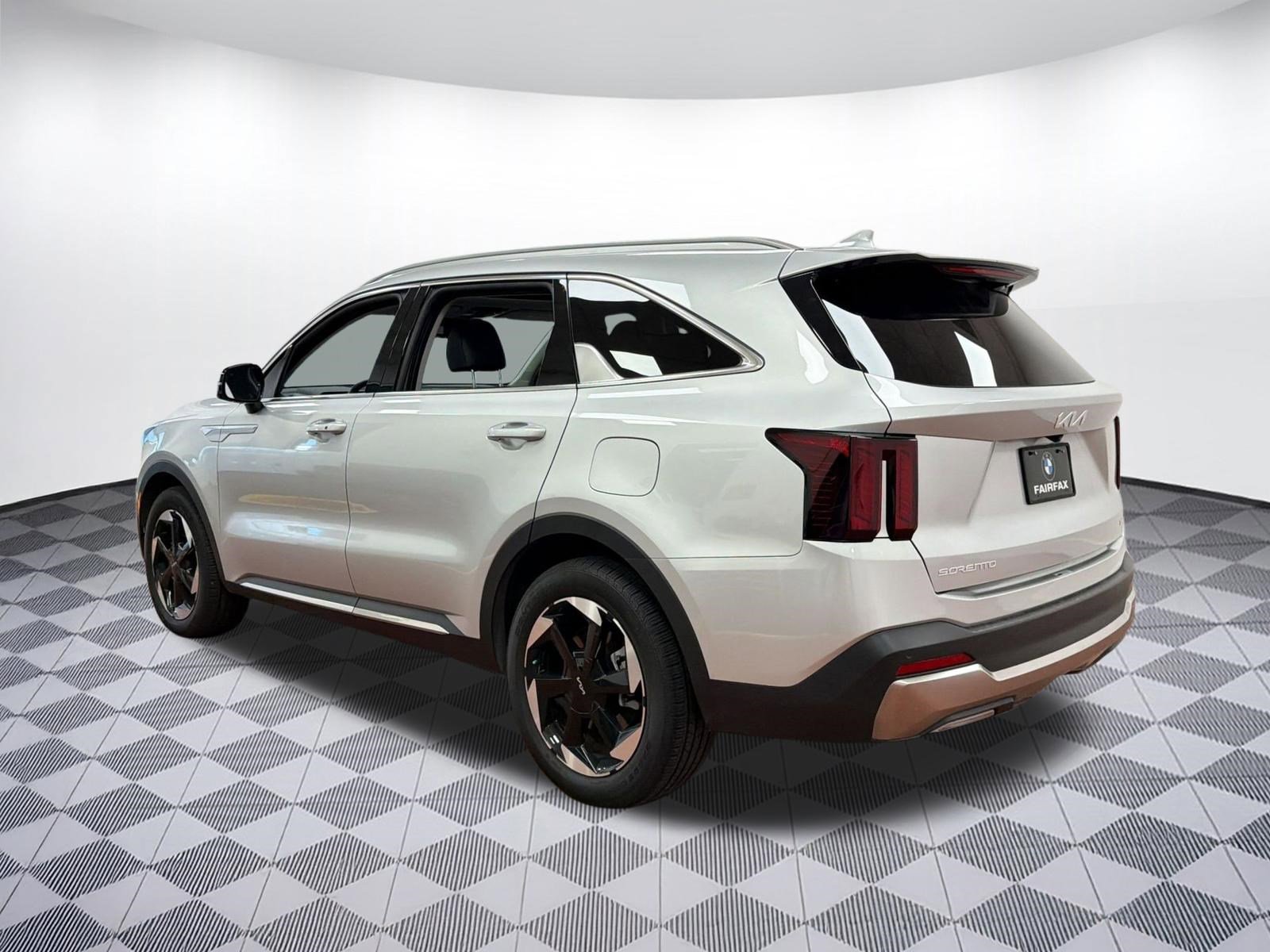 Used 2025 Kia Sorento EX w/ EX Panoramic Sunroof Package AWD/4WD image 3