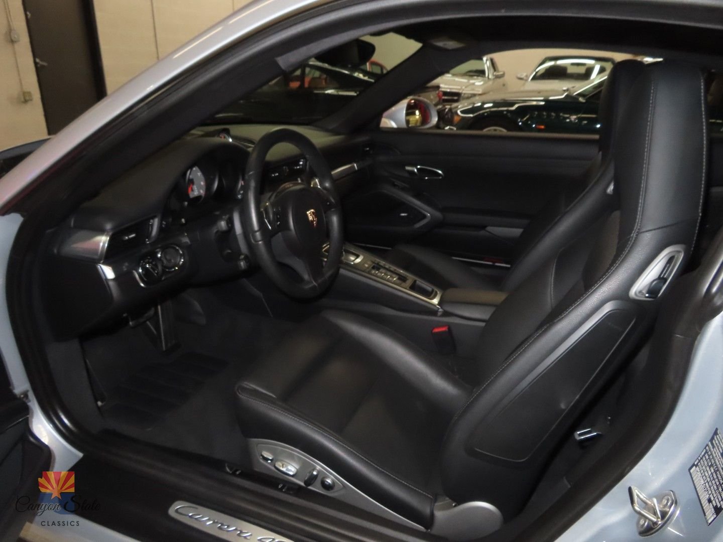 Used 2014 Porsche 911 Carrera 4S image 3