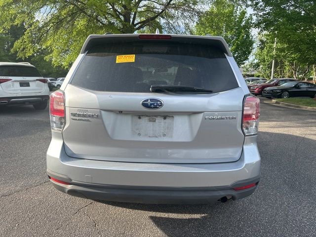 Used 2018 Subaru Forester 2.5i Premium w/ All-Weather Package image 6