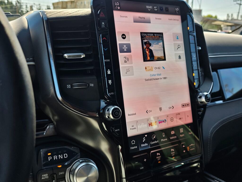 New 2025 RAM 1500 Limited image 21