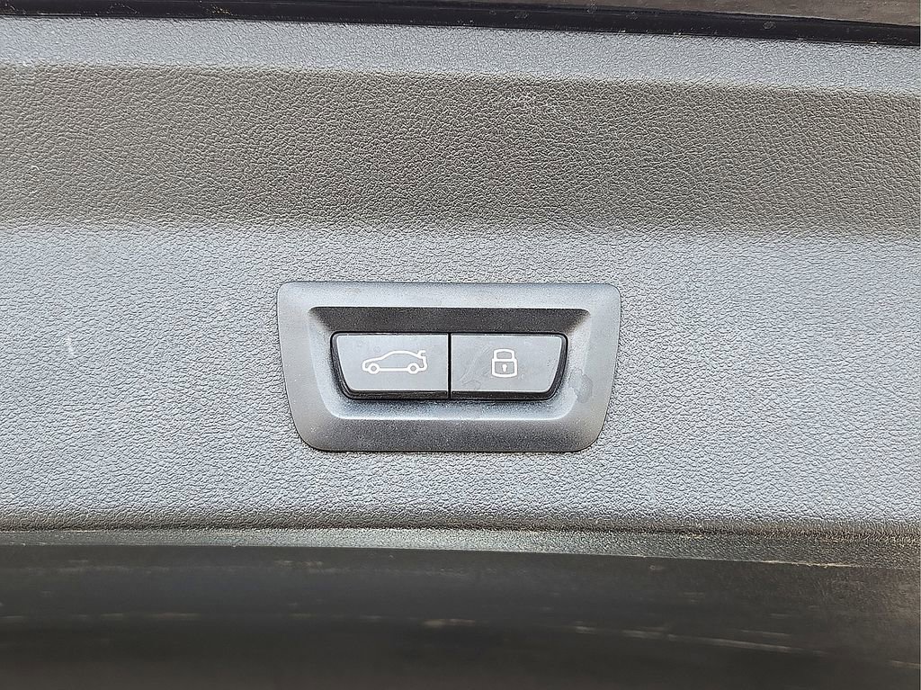 Used 2023 BMW X3 sDrive30i w/ Convenience Package image 15