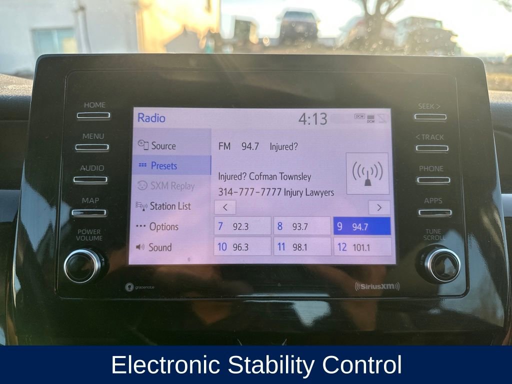 Used 2022 Toyota Camry SE image 15