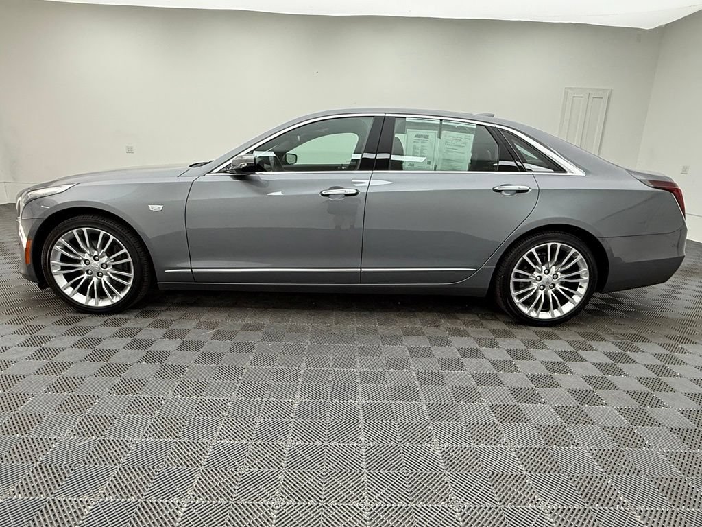 Used 2018 Cadillac CT6 Luxury w/ Active Chassis Package AWD/4WD image 13