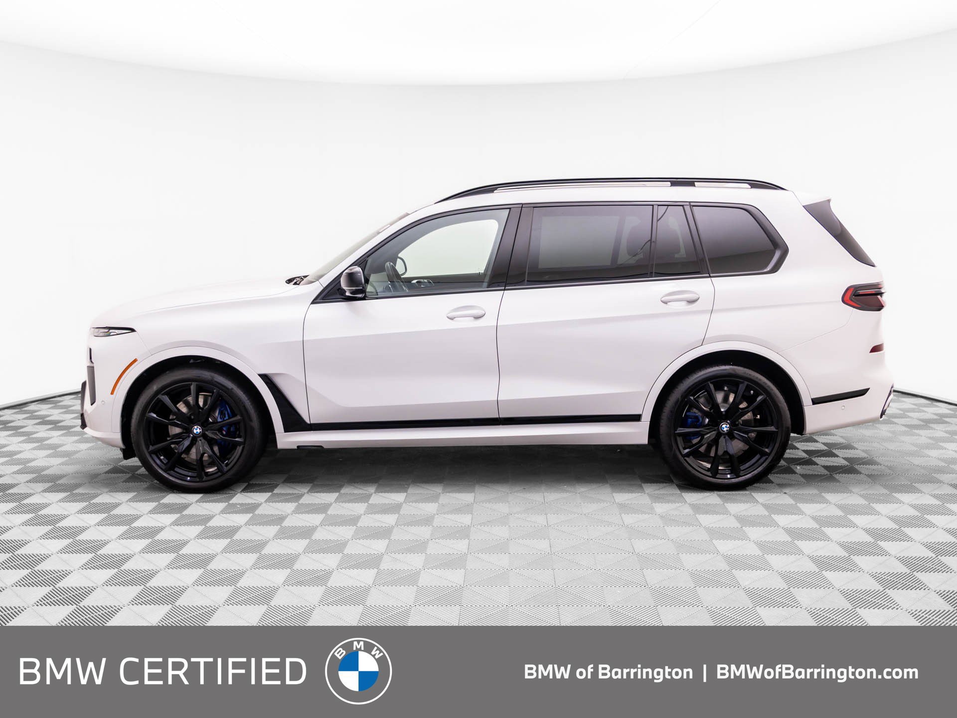 Certified 2026 BMW X7 M60i AWD/4WD image 2