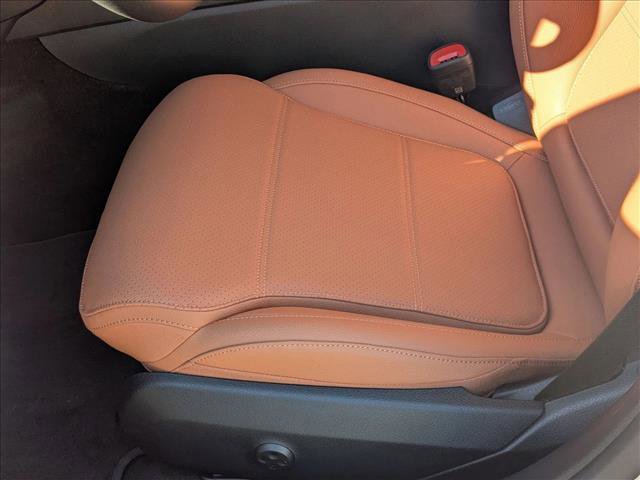 New 2026 Mercedes-Benz C 300 Sedan image 4