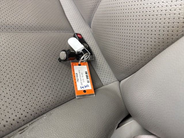 Used 2007 Mercedes-Benz E 350 4MATIC Sedan image 30