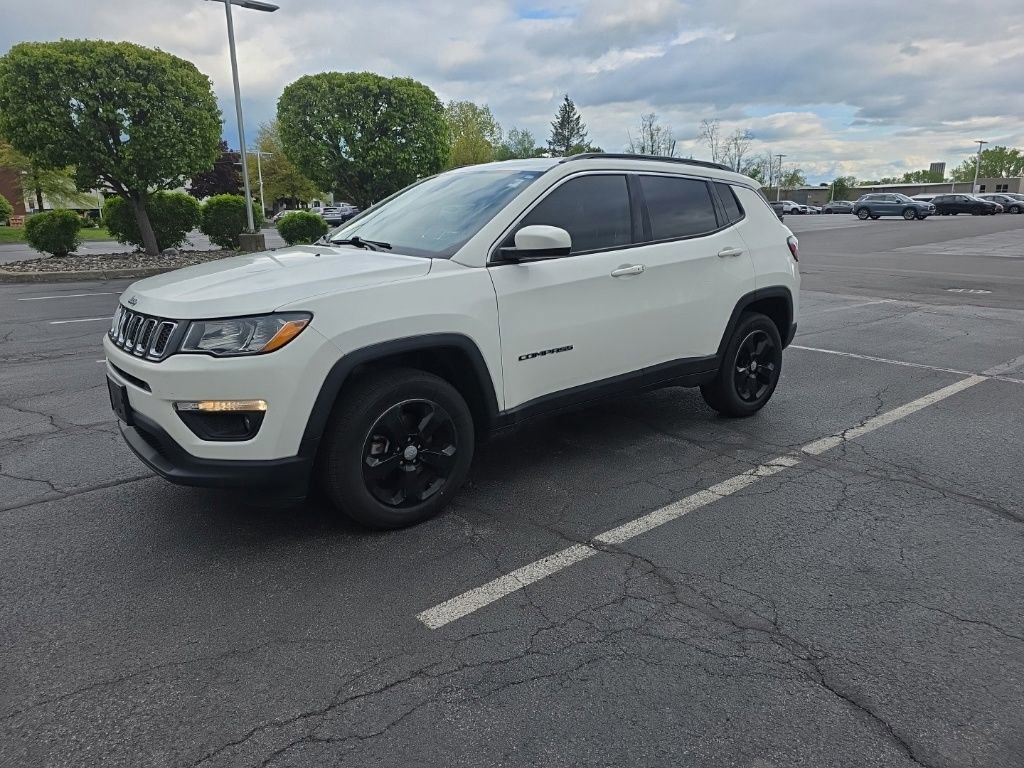 Used 2020 Jeep Compass Latitude AWD/4WD image 4