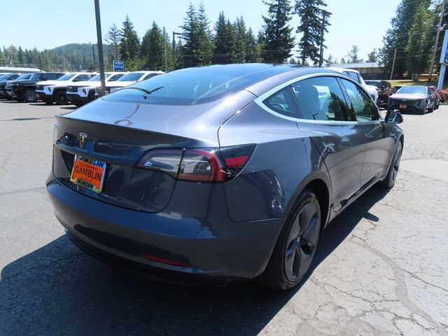 Used 2020 Tesla Model 3 Standard Range Plus RWD image 9