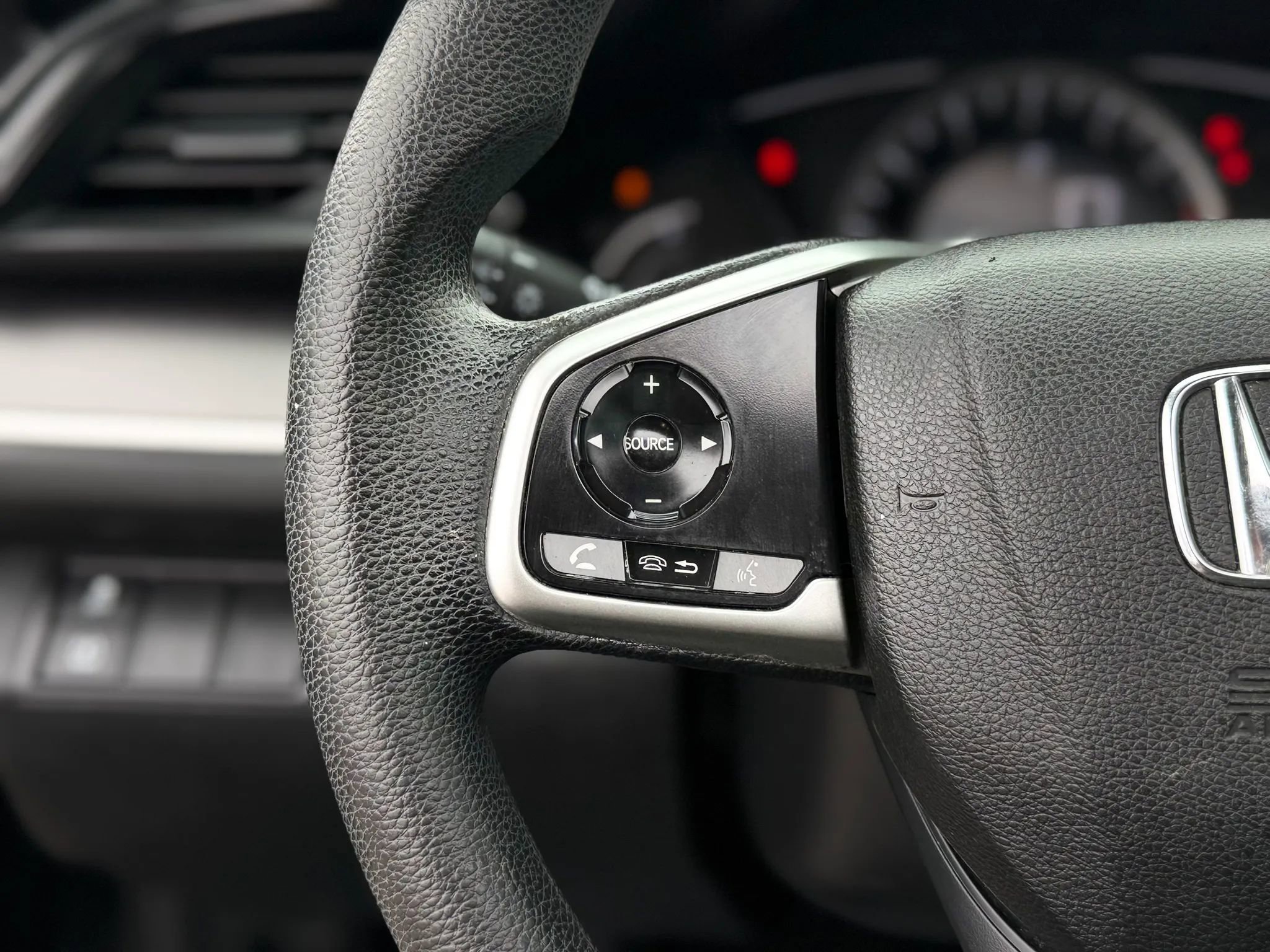 Used 2018 Honda Civic LX-P image 28