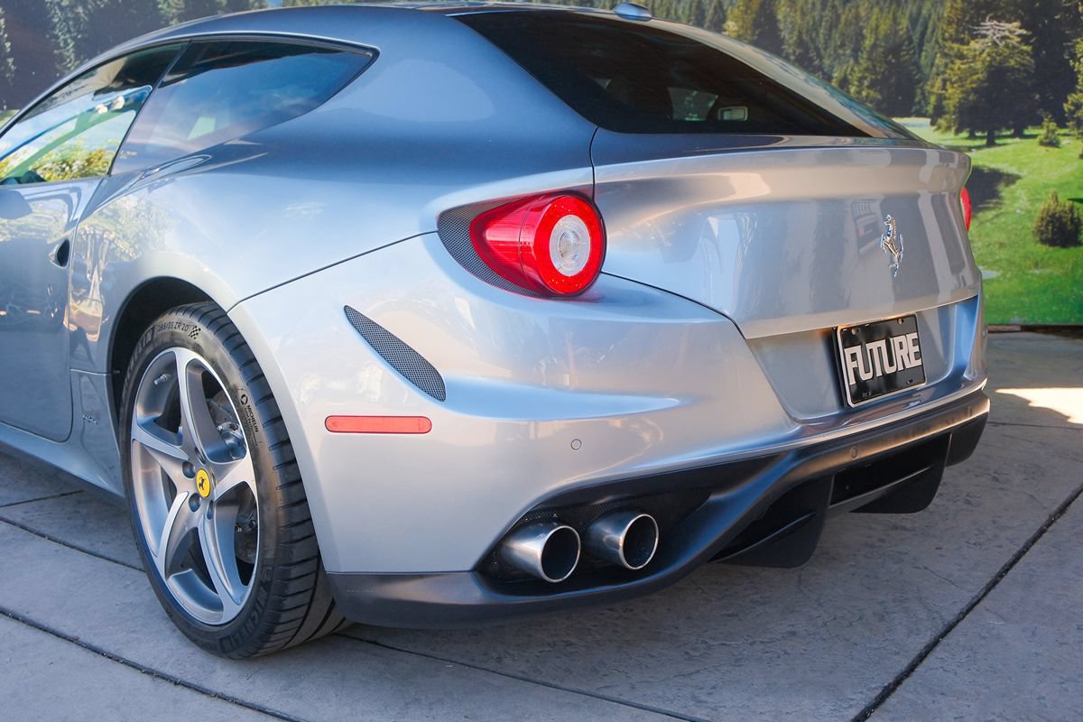 Used 2012 Ferrari FF AWD/4WD image 35