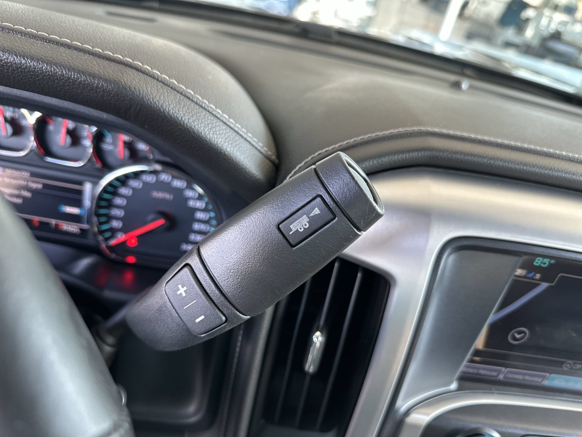 Certified 2018 GMC Sierra 1500 SLT AWD/4WD image 16