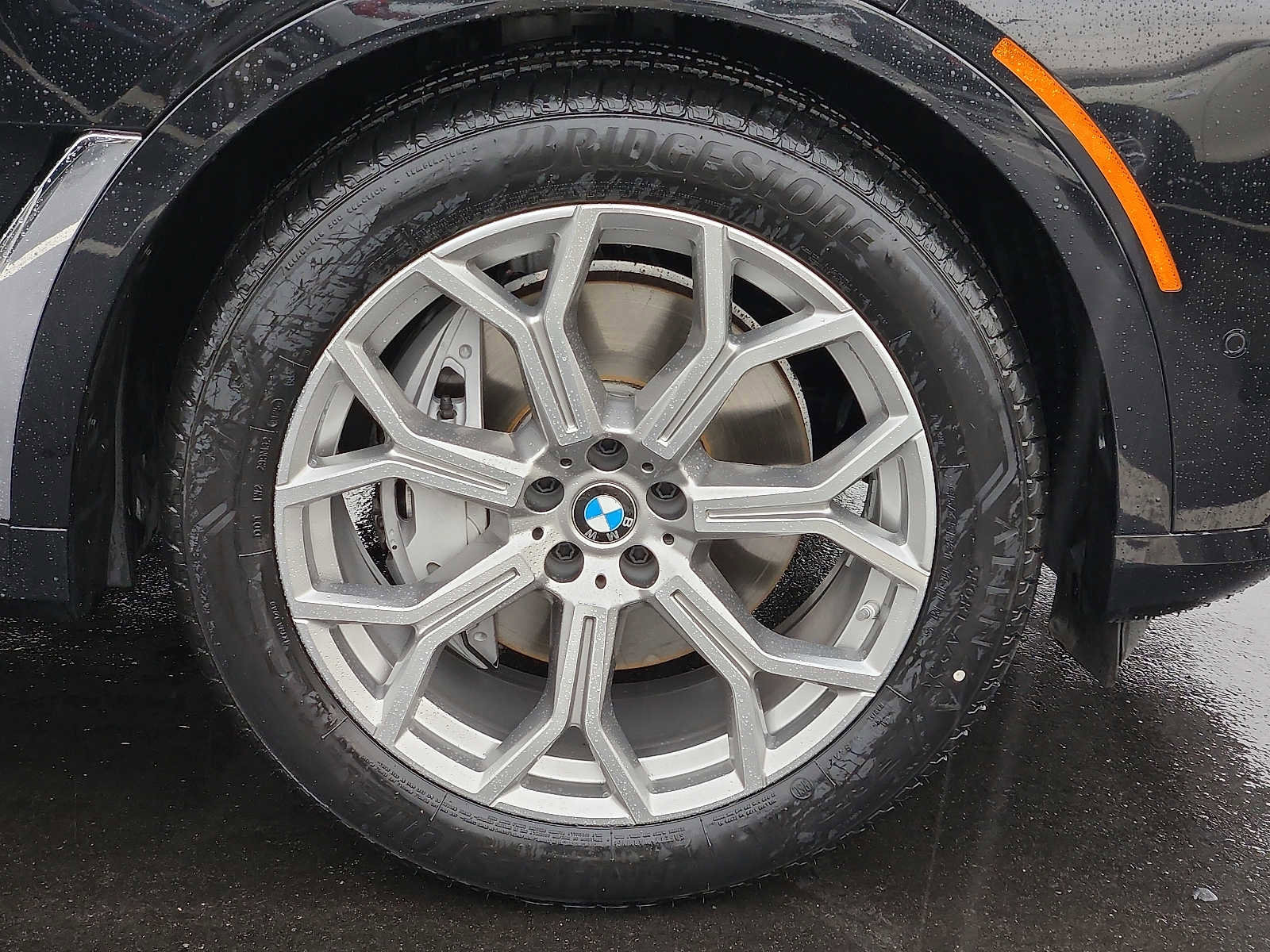 Certified 2024 BMW X7 xDrive40i image 8